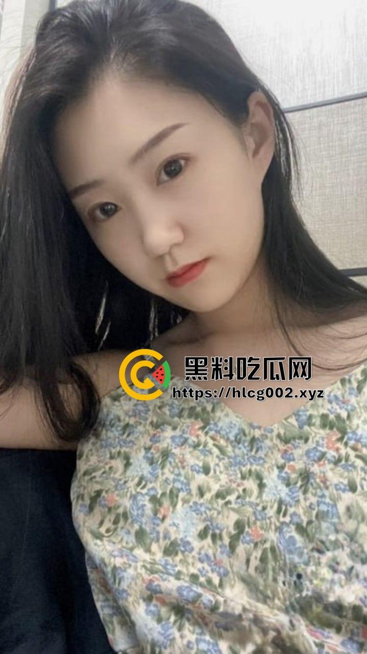 广东30岁极品性瘾骚妇欣欣背着丈夫勾引领导带回家无套啪啪！骚话不断 领导直接被榨干！