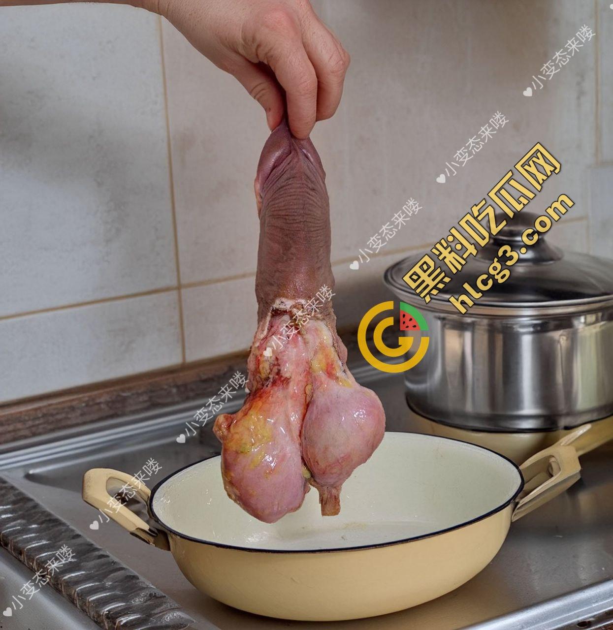 重口慎入!推特吃鸡巴博主【小变态来喽】真实吃肉棒 各种吃法 恶心至极!