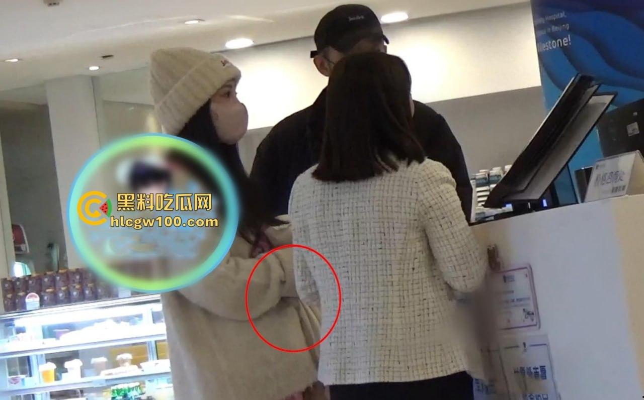 狗仔爆料宅男女神【柳岩】知三当三逼男友离婚后怀孕,新男友婚内出轨债务缠身