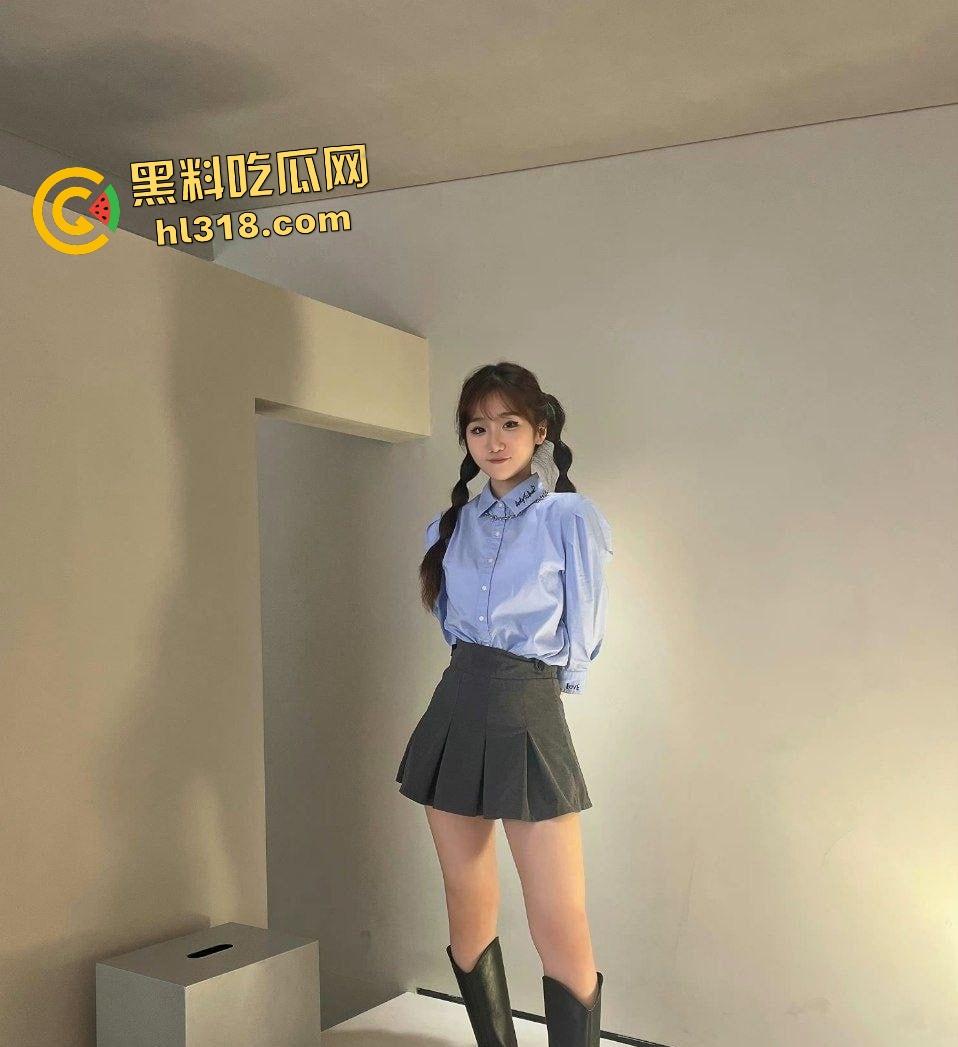 北京极品欲女朵朵黄播自慰！诱惑粉丝狂刷飞机可以解锁多人轮操，还能直接内射哦！