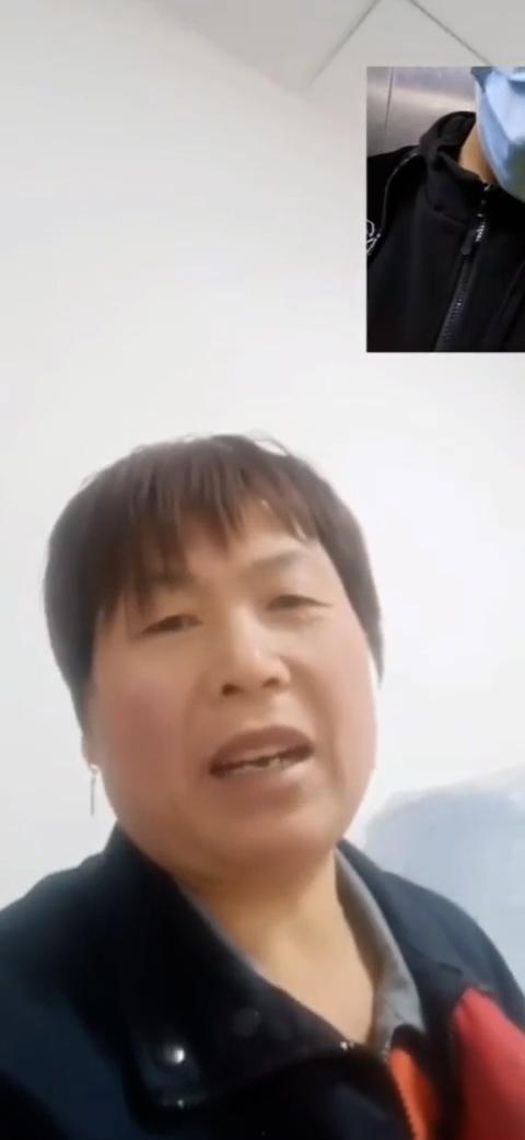 离谱!42岁阿姨厕所打广告求操b 小伙假冒62岁老头问价 最后临阵脱逃