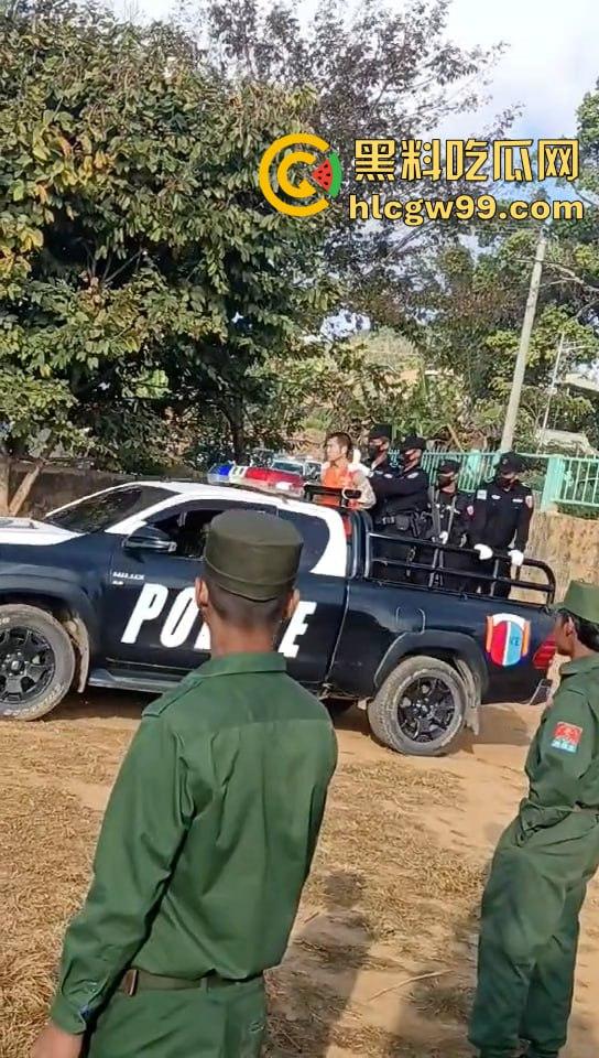 全网震惊!缅甸佤邦男子【陈尼荣】丧心病狂对生父痛下杀手,现场直击公审现场全程高能