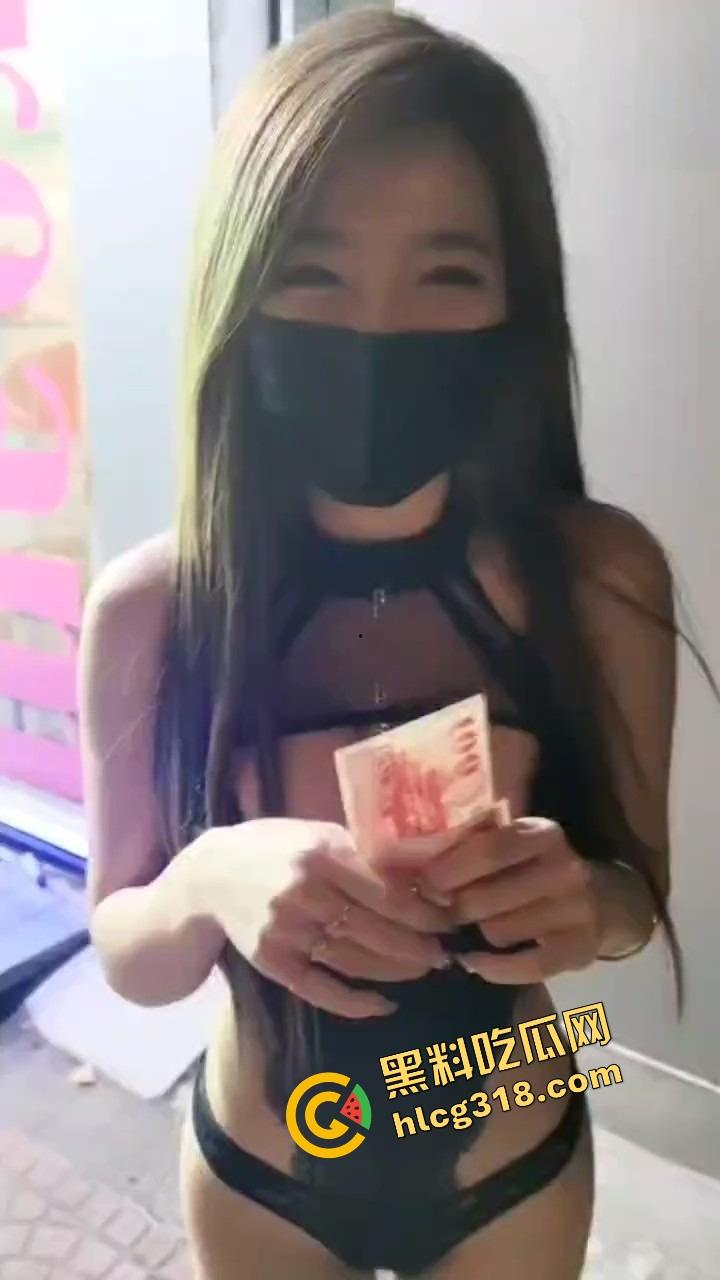 买槟榔送奶摸逼?台湾槟榔西施乳沟取货,帅哥享特殊福利,买得多服务花样多,谁还吃和天下?回答我?