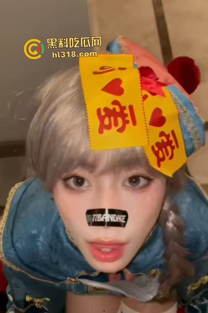 万圣节小僵尸被道士爸爸爆操，Q弹蜜桃臀被各种姿势猛操，最后内射僵尸，会不会生出僵尸小宝宝？