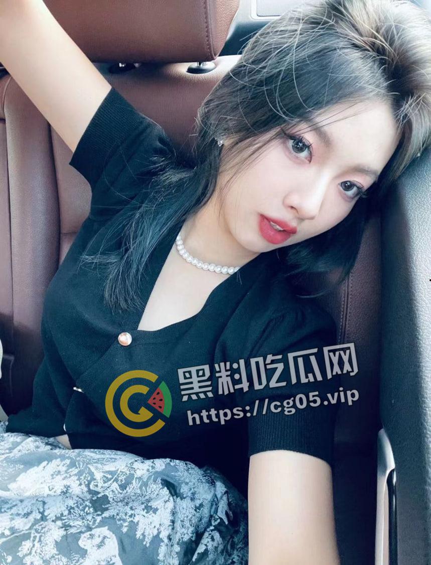 福建泉州大学生 张钰涵 音乐舞蹈学院肥臀母狗 欠操欠轮欠调教 最喜欢被狠狠扇屁股 私密视频被男友流出