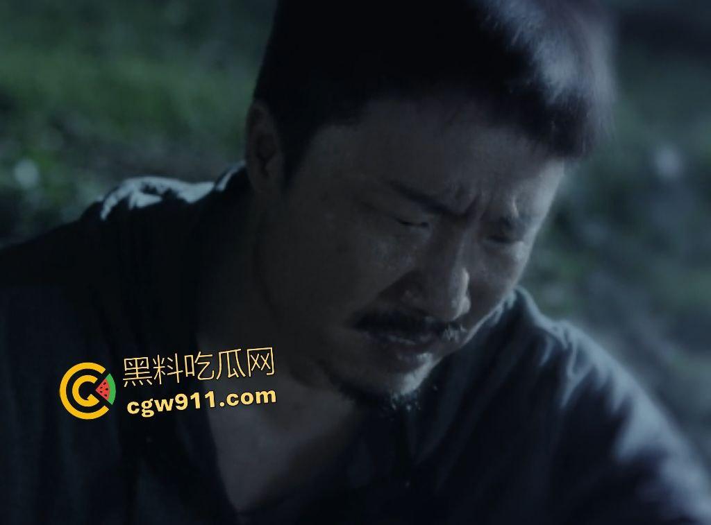 香港电影《再见阿龙》阿龙与女儿相依为命,还清赌债后泰国旅游女儿被拐,他再婚追查化身复仇者!