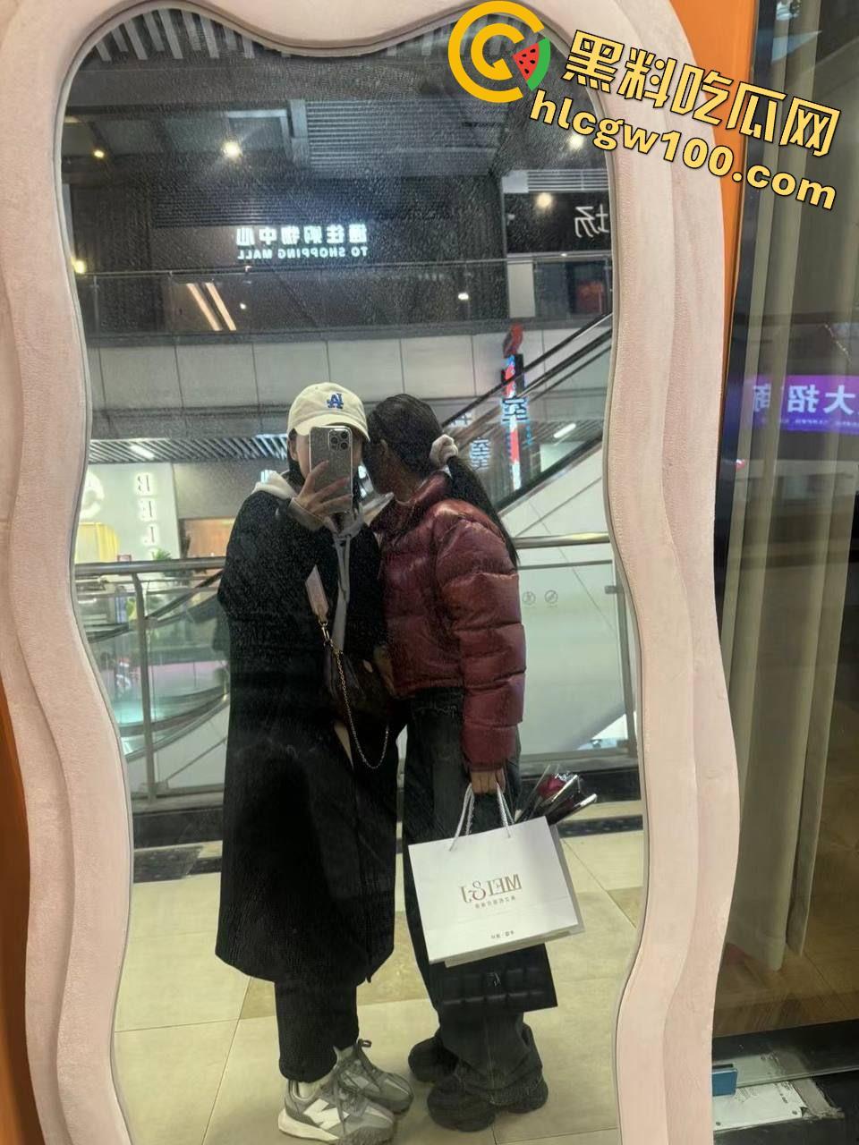 纯粹的猛攻艺术！不仅是游戏的枪王，更是现实的钢枪王，骚母狗女友被干的乱叫！