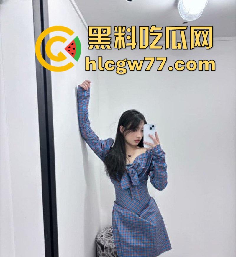 独家爆料 浙江无锡科技职业学院【方诗蕊】私密照流出 口交深喉技术爽翻男友 无套猛烈抽插校花叫不停!