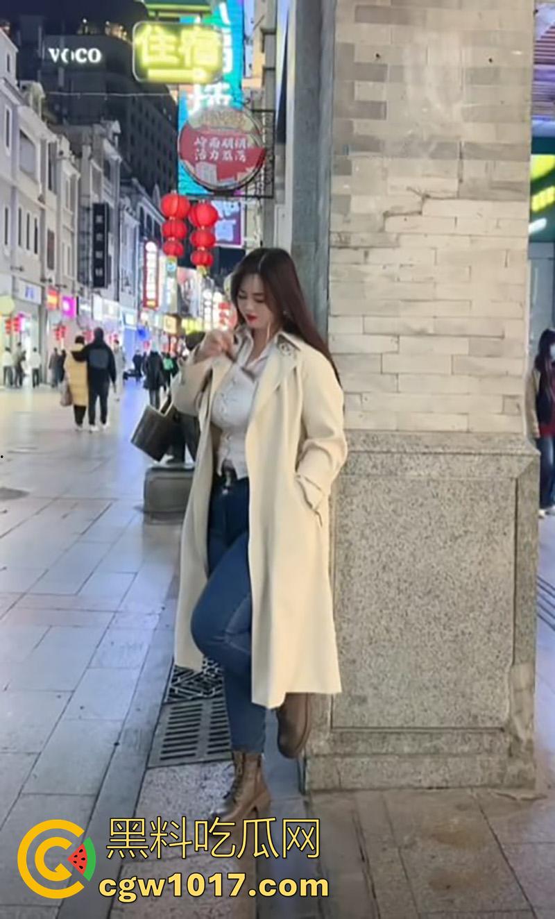 丰乳肥臀极品母狗,抖音【心动女孩欣欣】, 巨型女坦的自慰性爱流出,全程无尿点持续输出!