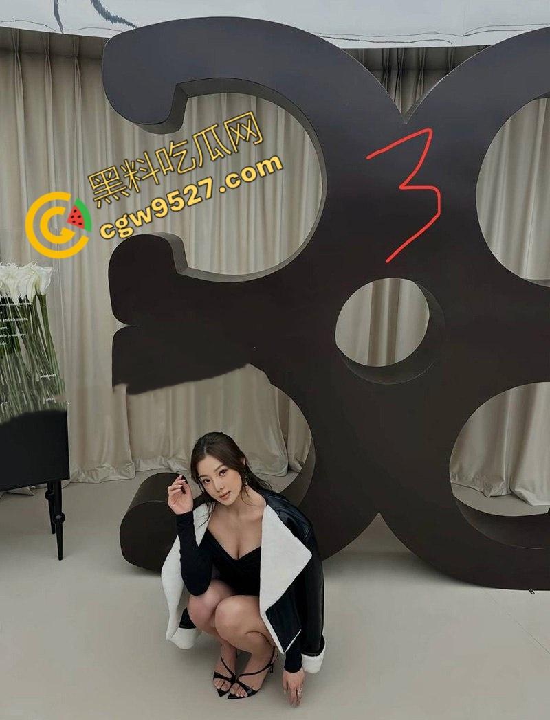 抖音女网红【Yuri睿哥】网上哭诉男友【陈观宇】出轨,不仅在自己床上乱搞,还拍摄大量做爱视频