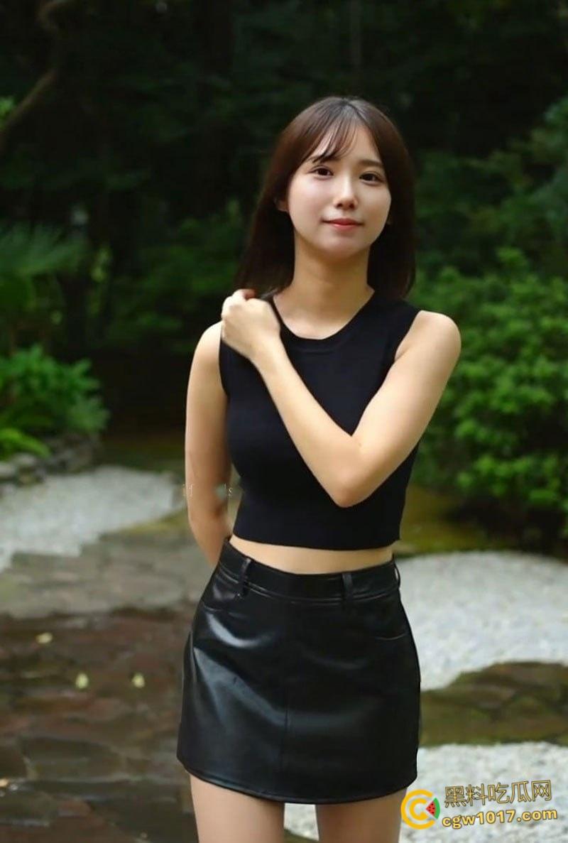 日本福利姬【Kahotann】，粉嫩少女褪去可爱睡衣，露出可爱白虎嫩穴，挺拔酥胸诱惑撩人，自慰淫叫反差拉满！