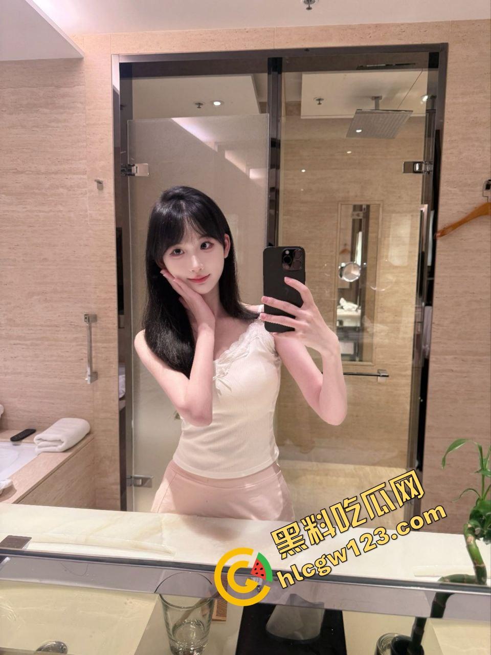 又一个鸡窝火了,地址内容点开自己悟,性价比爆表的快餐基地,打卡要快,别让贱人举报整没了!