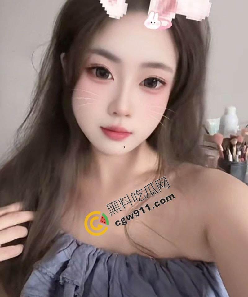 江苏上饶台球助教【张琳琳】真面目揭露:大奶翘臀镜前被金主掐脖后入爆操,高清露脸野性激情视频惊爆网络!