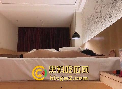 山西太原15中实习教师【童佳琪】骚浪视频泄露 私密视频中跪舔肉棒被操哭,娇喘浪叫浪得像条狗!