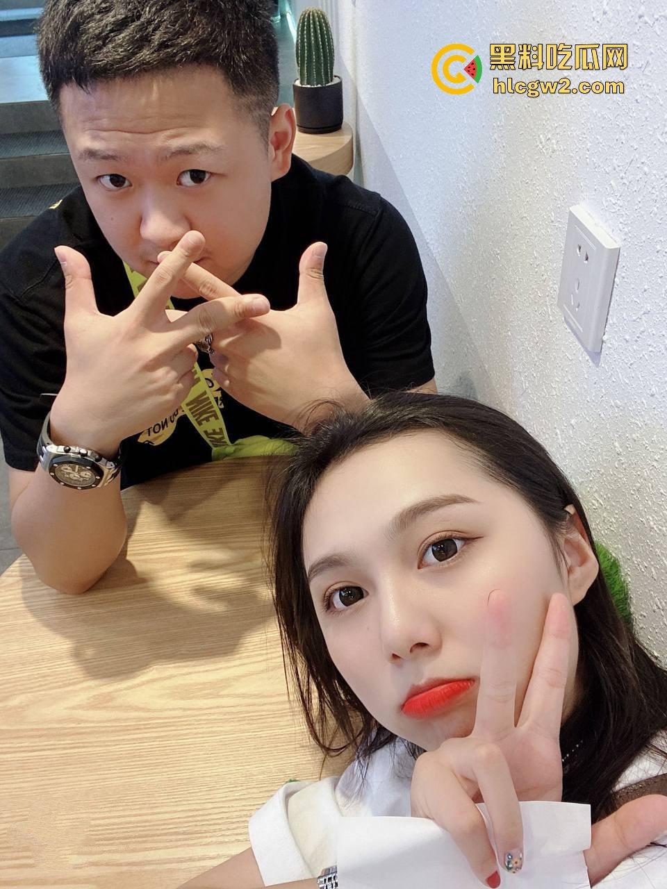 山西太原15中实习教师【童佳琪】骚浪视频泄露 私密视频中跪舔肉棒被操哭,娇喘浪叫浪得像条狗!