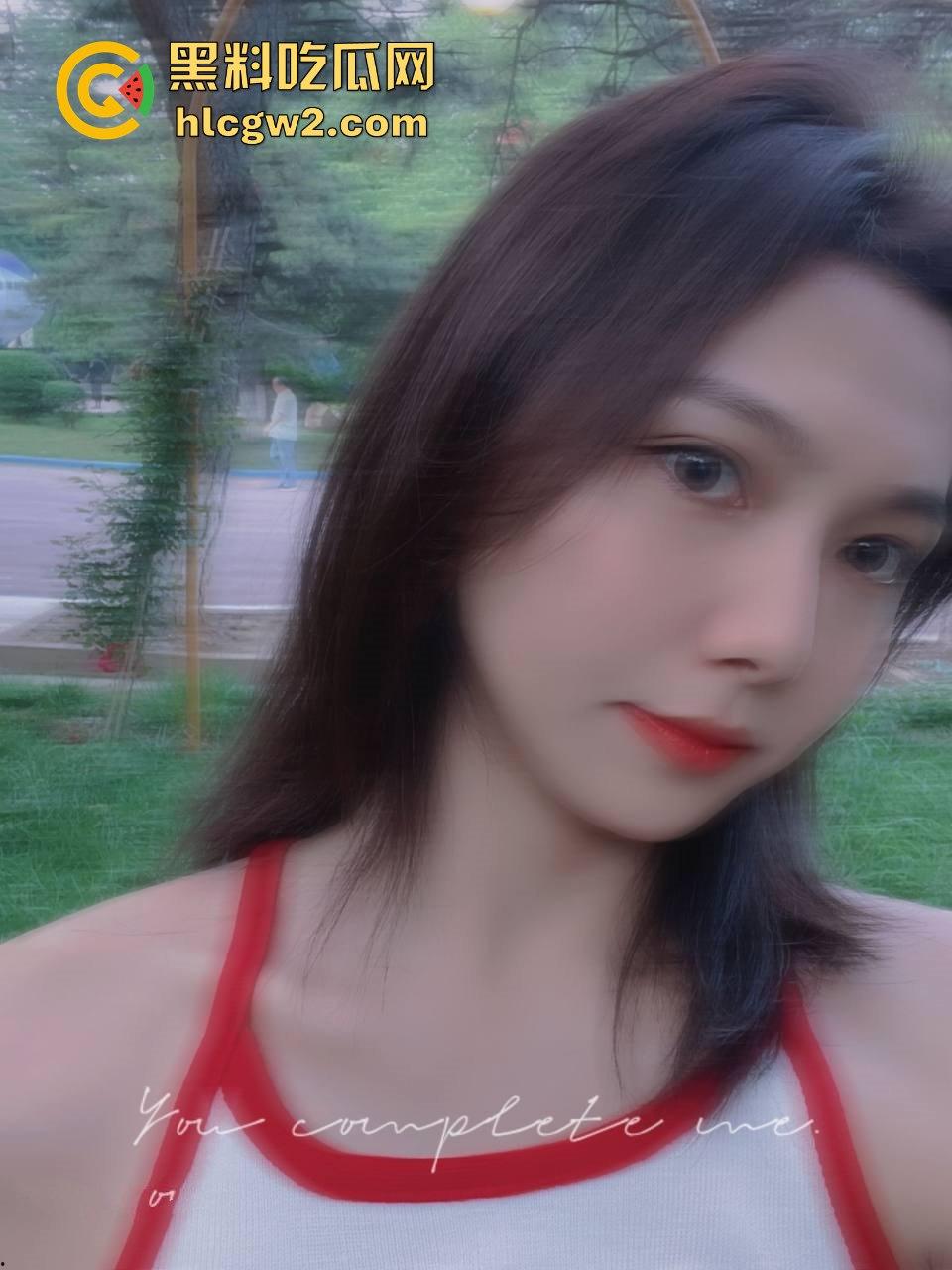 山西太原15中实习教师【童佳琪】骚浪视频泄露 私密视频中跪舔肉棒被操哭,娇喘浪叫浪得像条狗!