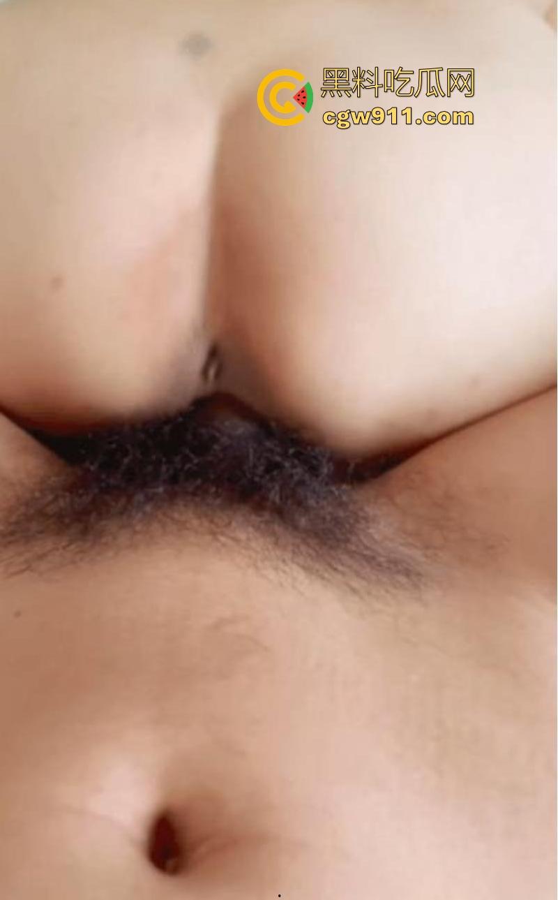 成功驯服骚逼熟女大姐,调情做爱无套暴操一镜到底,浓精灌满湿滑阴道,彻底对我臣服的!