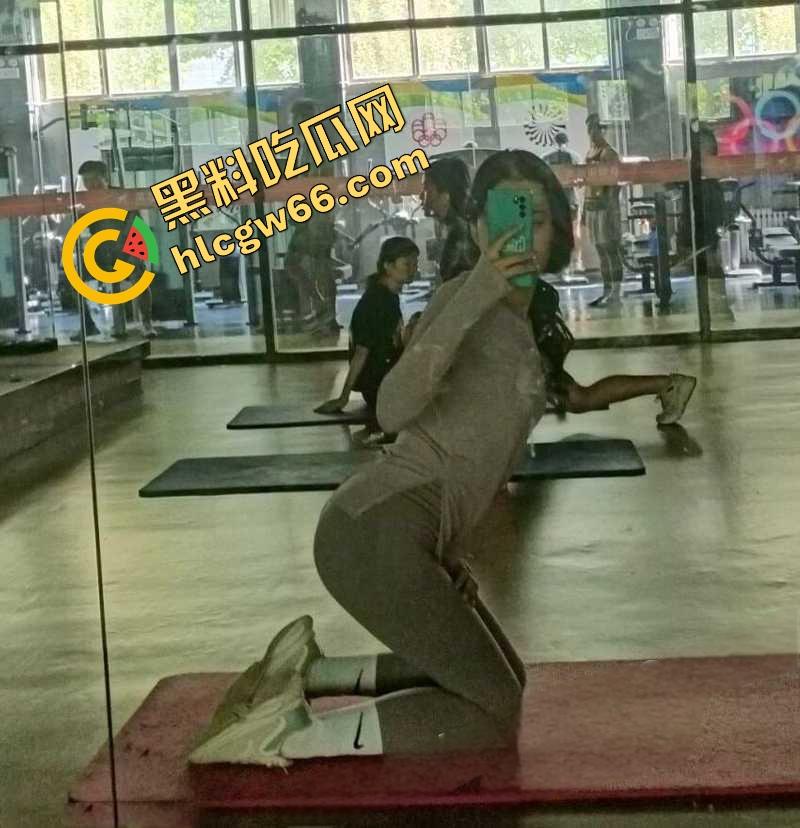 河北反差心机婊【周倩倩】拍自慰勾人约炮，见面只收钱不张腿，最终被网友爆得尸骨无存！