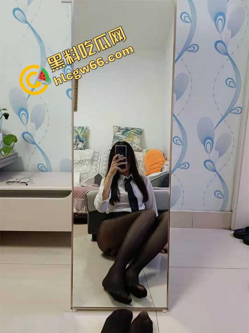 河北反差心机婊【周倩倩】拍自慰勾人约炮,见面只收钱不张腿,最终被网友爆得尸骨无存!