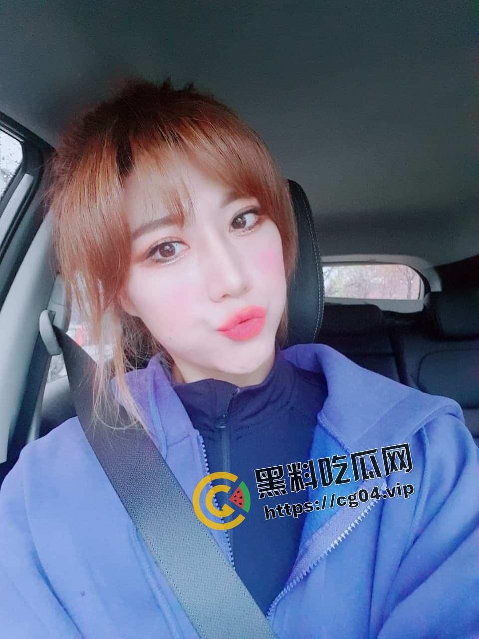 南韩普拉提教练 为金主献身 口爆吞精后入 白天上班普拉提 晚上后入当炮机