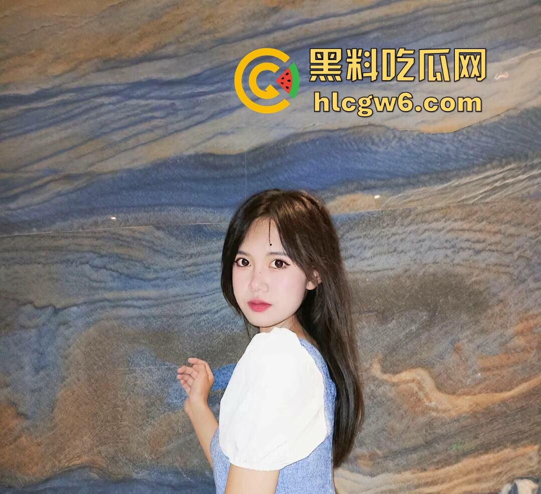 北京小情侣实习狗带劲!大四毕业刚进大厂就敢公厕开舔,回家脱光干到天亮,一晚上五次直接把女朋友腿干软!