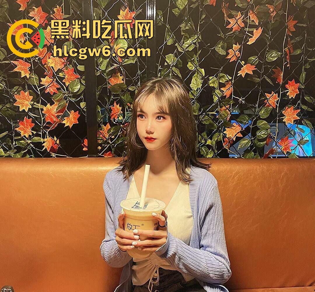 北京小情侣实习狗带劲!大四毕业刚进大厂就敢公厕开舔,回家脱光干到天亮,一晚上五次直接把女朋友腿干软!