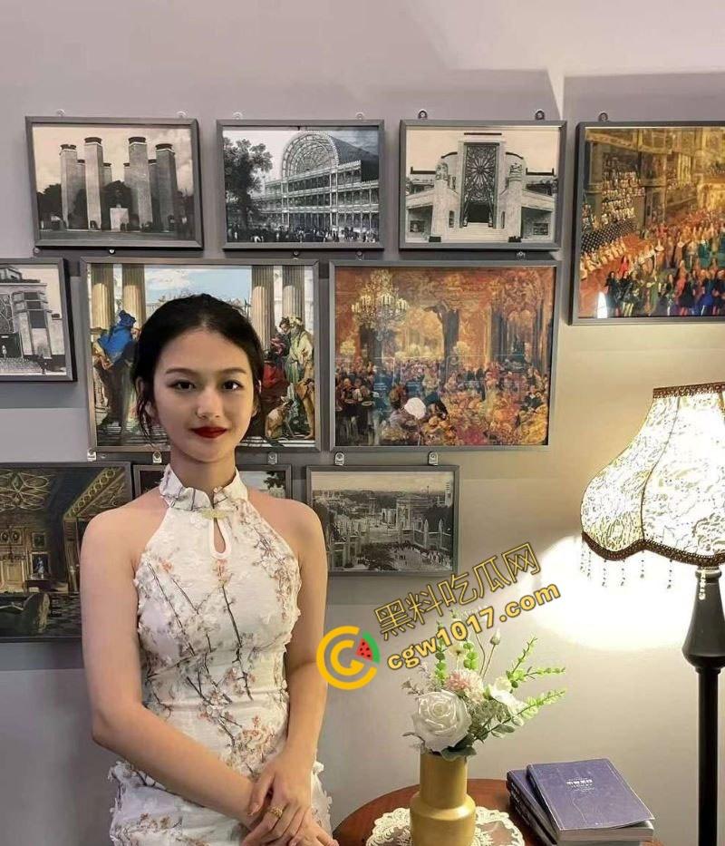 安徽阜阳师范大学眼镜妹【刘婷婷】被前男友曝光:口活深喉,吞精无限,狂野骑乘神情迷离,撼动人心!