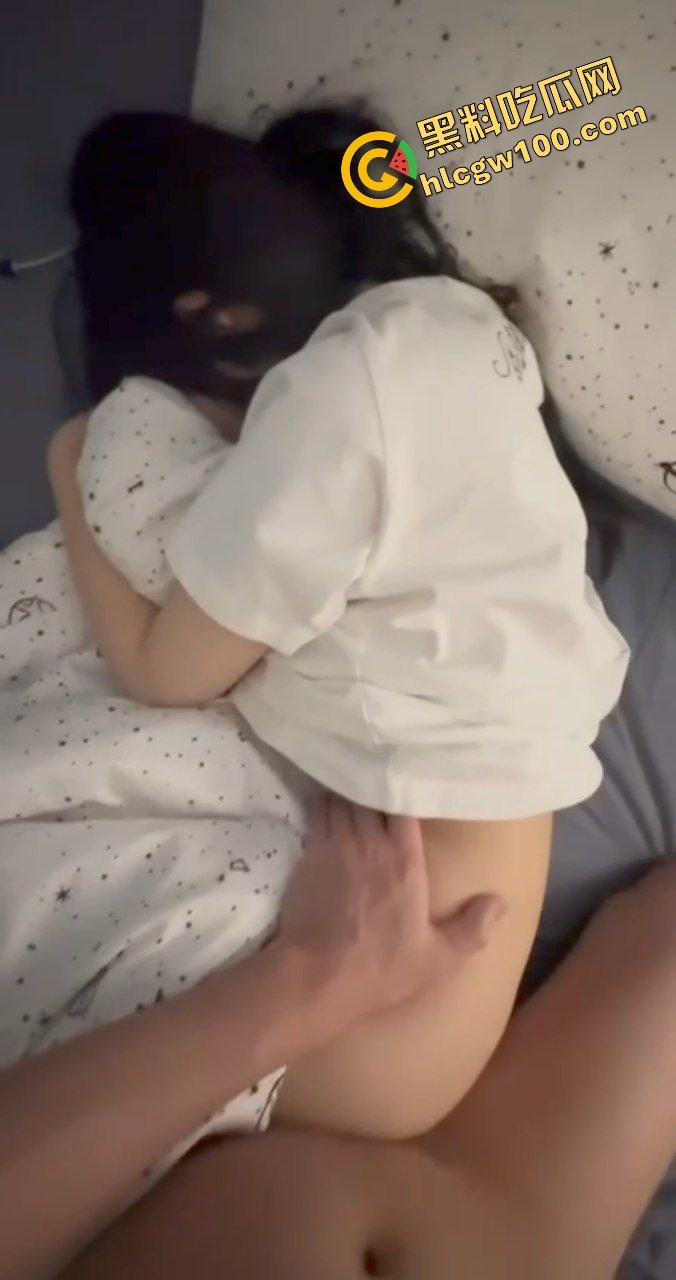 百色职业学院清纯甜美女神【王涵曦】被带坏调成反差母狗,约操大哥口爱爆怼骚逼娇喘!独家曝光流出!