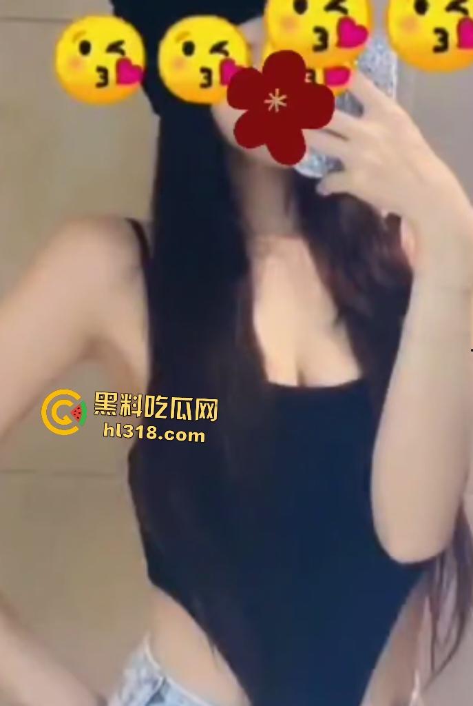 山东航空拜金空姐李凌经常健身保持身材！175长腿炮架落地被粉丝暴操，这就是山东的好客之礼吗？