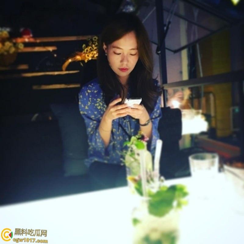 国家电网女员工【沈雨】气质少妇私下约炮成瘾，大量性爱自慰拍摄流出，看得让人欲罢不能！