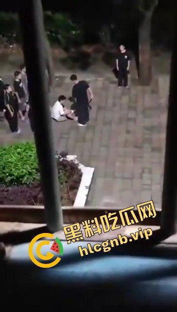 河南武校凌晨体罚学生引发热议!网友直呼太过分