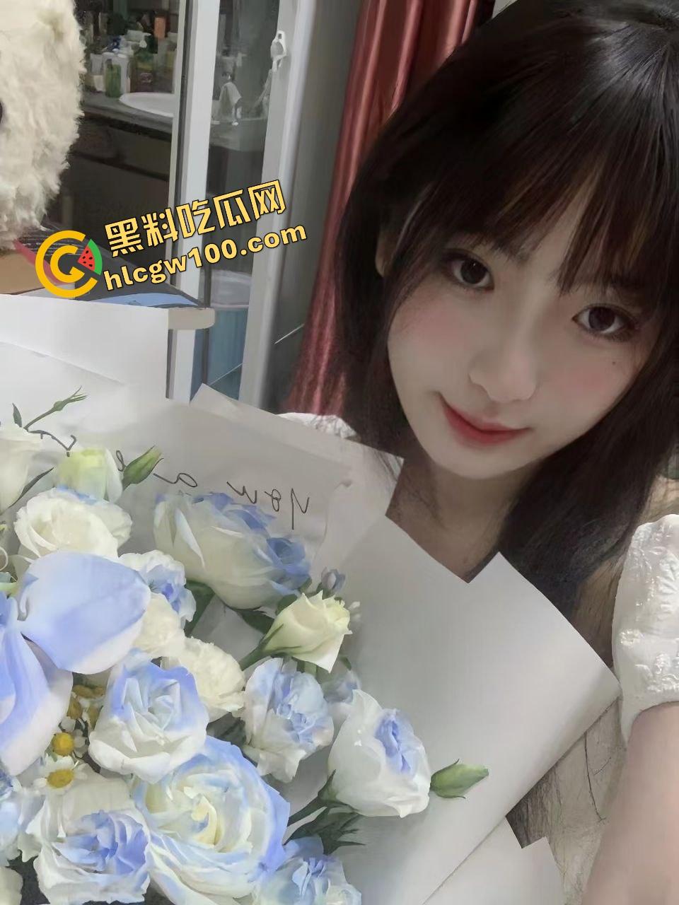 广东湛江反差人妻骚母狗【田芊羽】肉便器深喉吸鸡,大白臀全自动榨精后入!独家曝光流出!