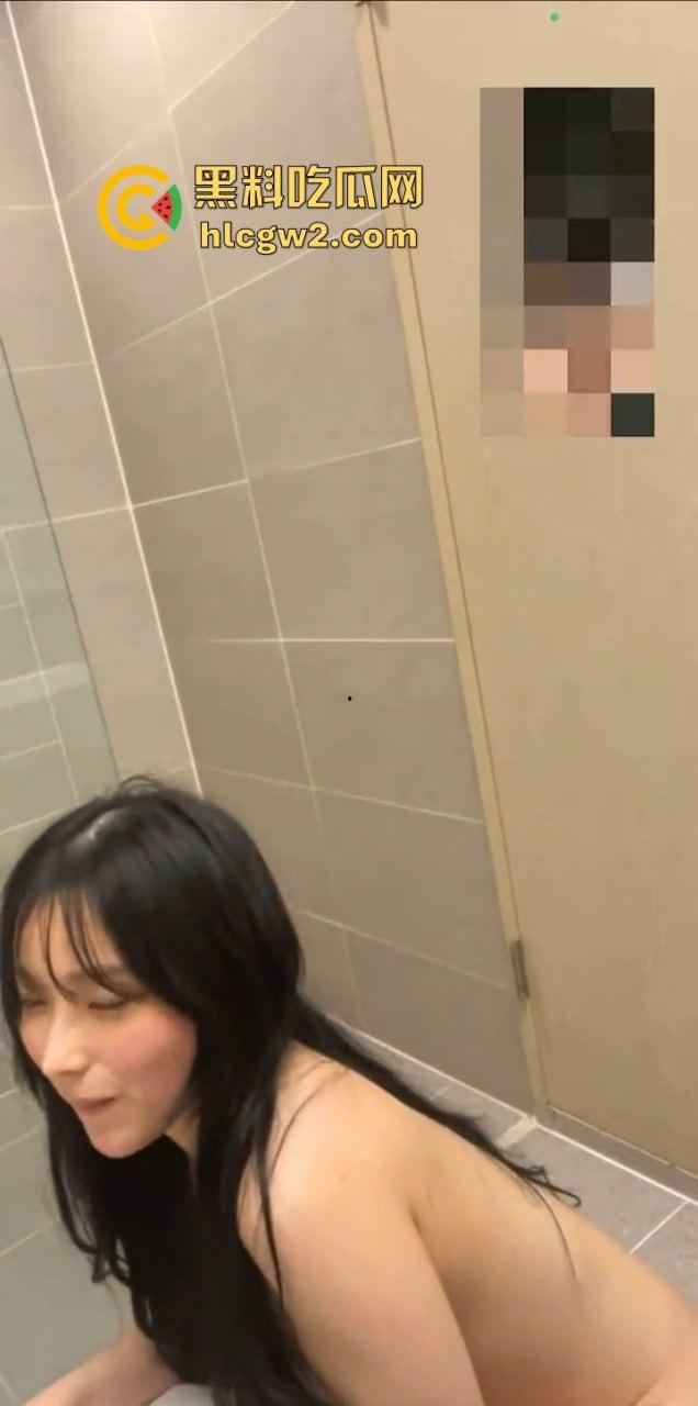 河北极品九头身美腿少妇【史若曦】狐媚眼小三相,满分颜值被土豪包养性爱自拍独家流出!