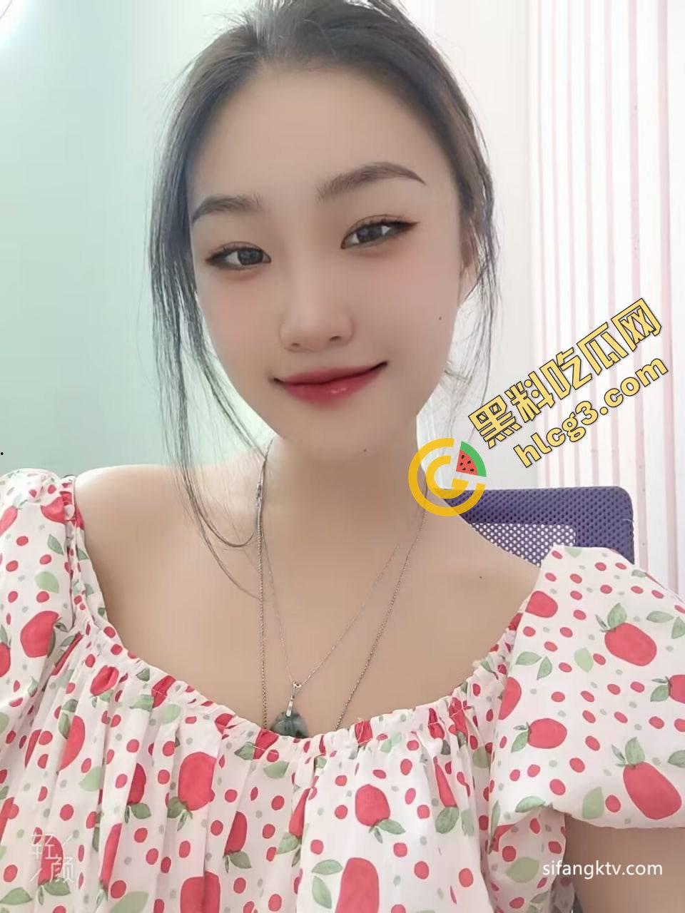 大连外国语大学骚贱母狗『王睿』下海兼职约炮多金钱男友 女上位骑乘疯狂摇曳 榨精视频泄密曝出！