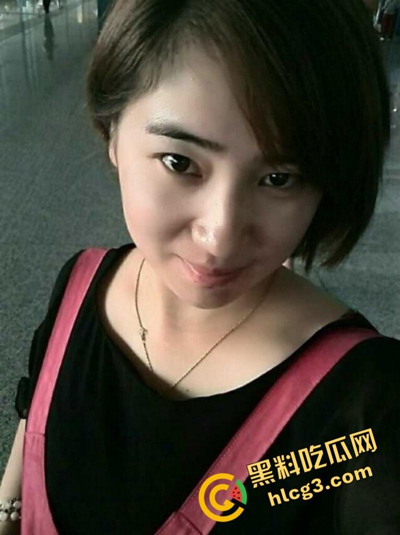 铁打的小穴流水的屌 绿帽男换妻交友 淫乱的生活 叫声销魂抽插不停!