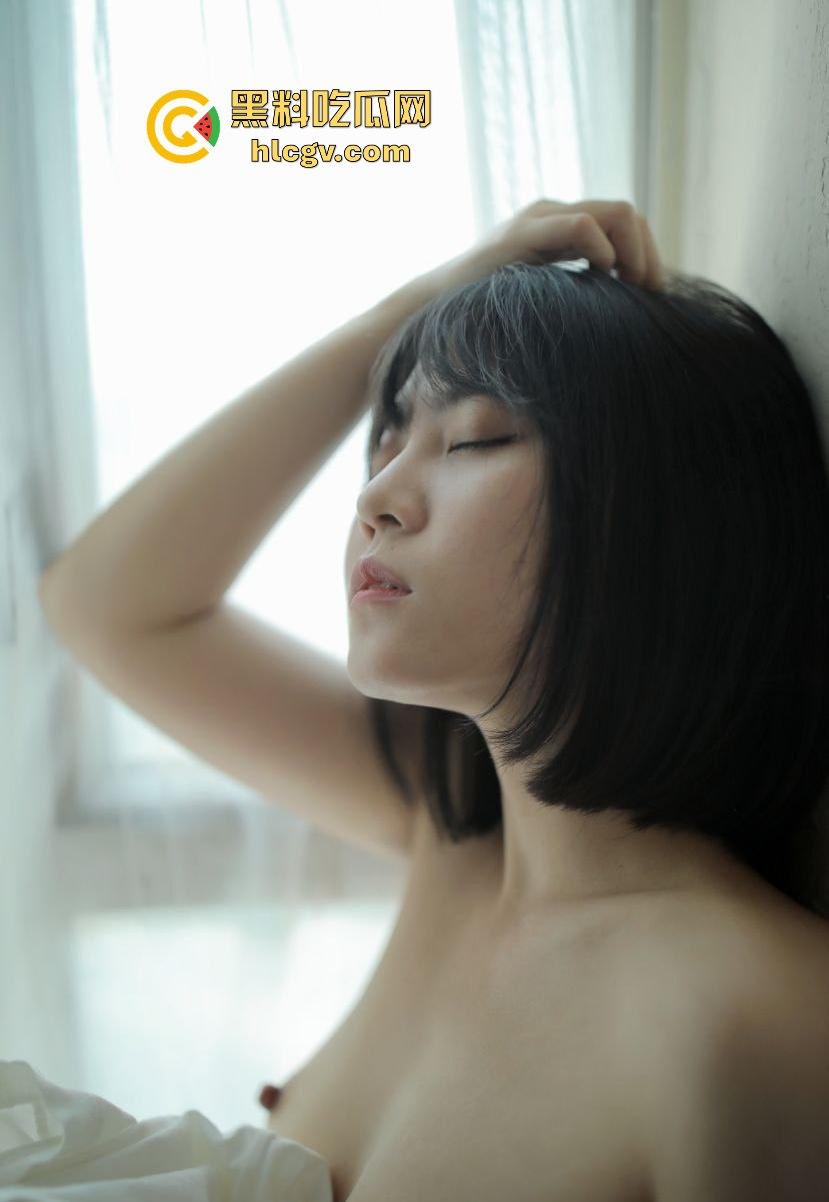 邻家女神【林琳】的清纯与性感反差美,瓜友直呼过目不忘,想要一探究竟!