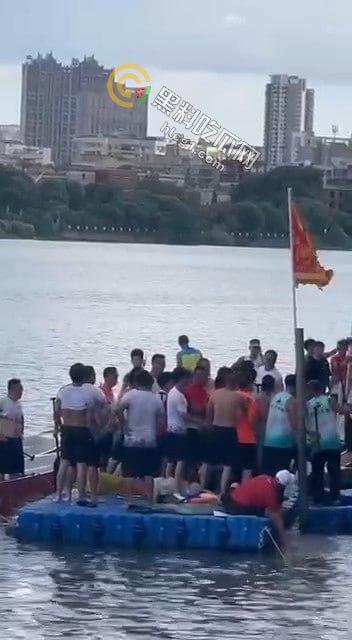 东莞高埗惊现神秘龙舟大战,竞技变身实战,究竟谁在操控背后?