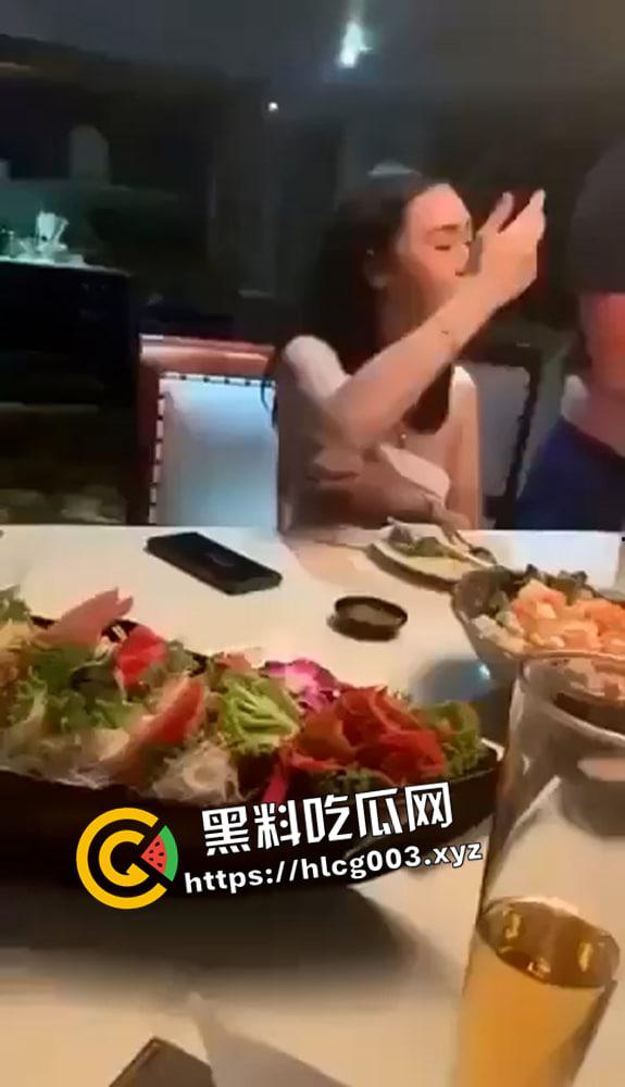 福州三坊七巷淫趴事件 众多高官裸女群趴 现场淫乱视频流出