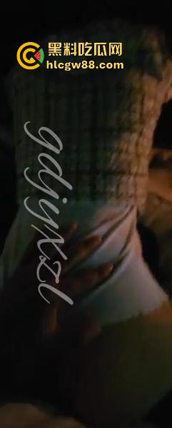 江西九江万达广场地下车库惊现激情时刻 情侣大胆挑战车库打炮,不料被偷拍 内容炸裂!