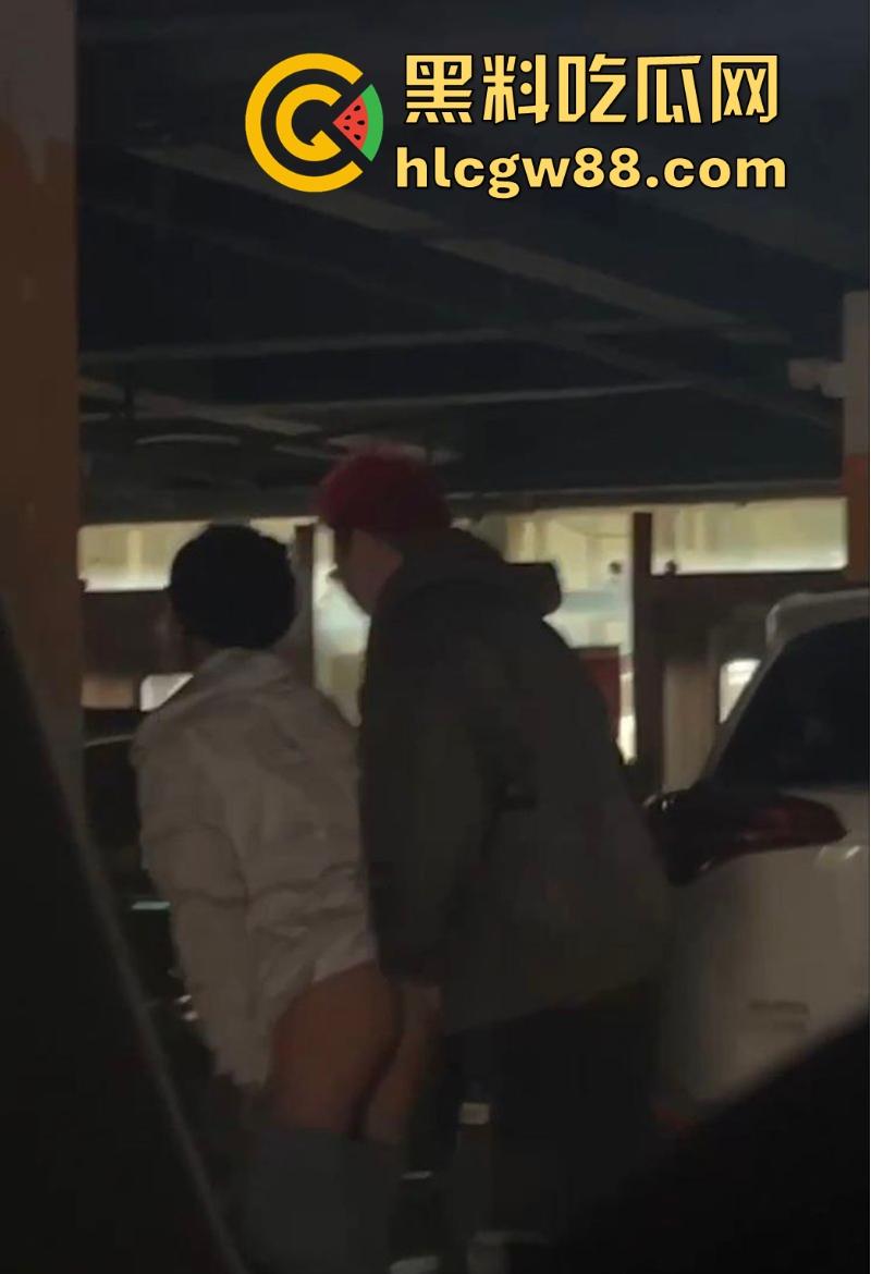 江西九江万达广场地下车库惊现激情时刻 情侣大胆挑战车库打炮,不料被偷拍 内容炸裂!