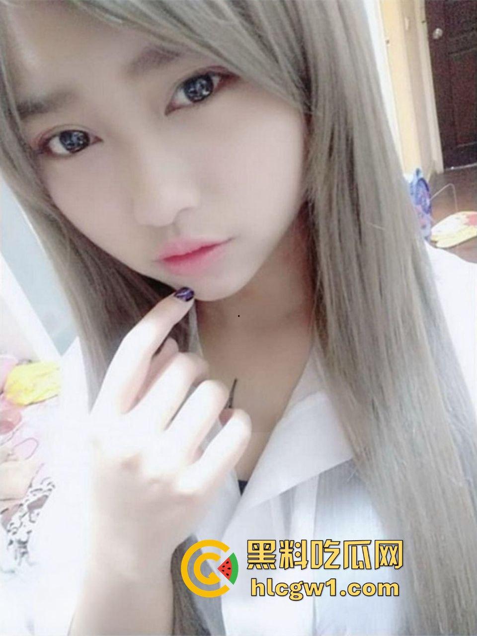 广西刺青小太妹【孙甜】被金主调教成母狗!骚劲儿十足,金主大哥玩够了就分享出来让兄弟们也瞧瞧!独家投稿!