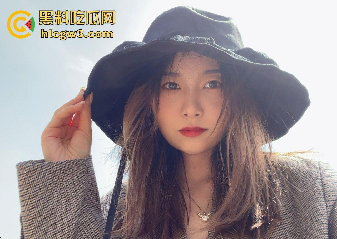 电器店骚货导购前女友,工作制服跪地口交吞得干净,厕所啪啪浪叫听得人腿软,分手后只能靠回忆撸到崩溃!