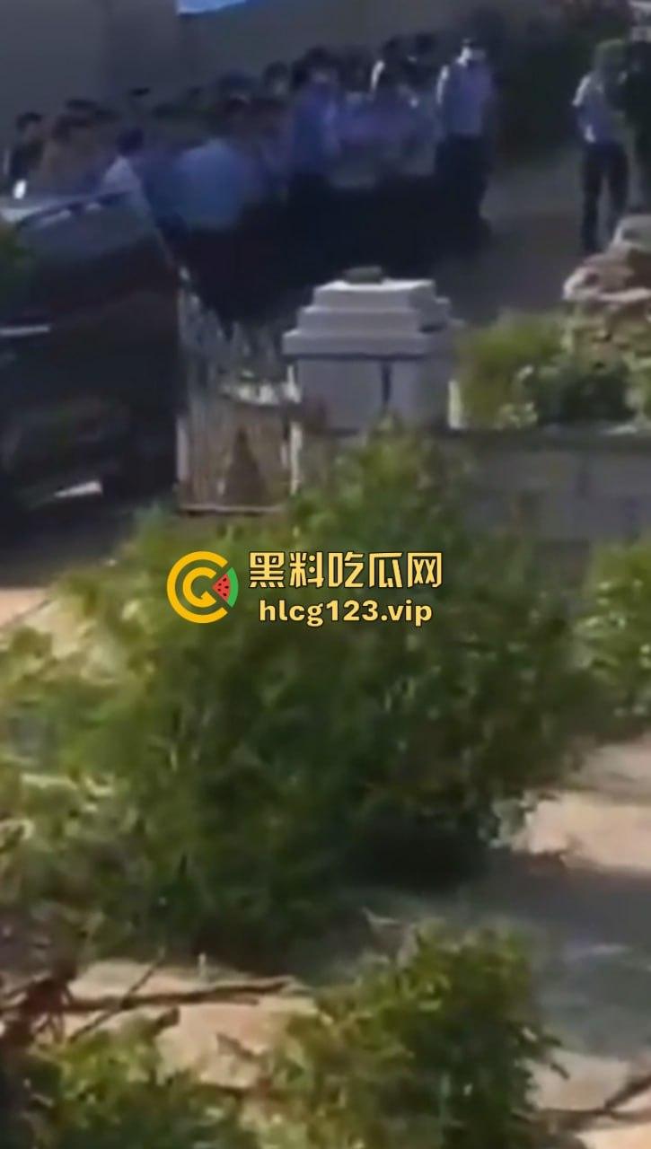 胆小慎点!血案突发!辽宁锦州副市长一家6口惨遭灭门 凶手手段残暴 一家老小无一生还! 现场无码血腥画面流出!