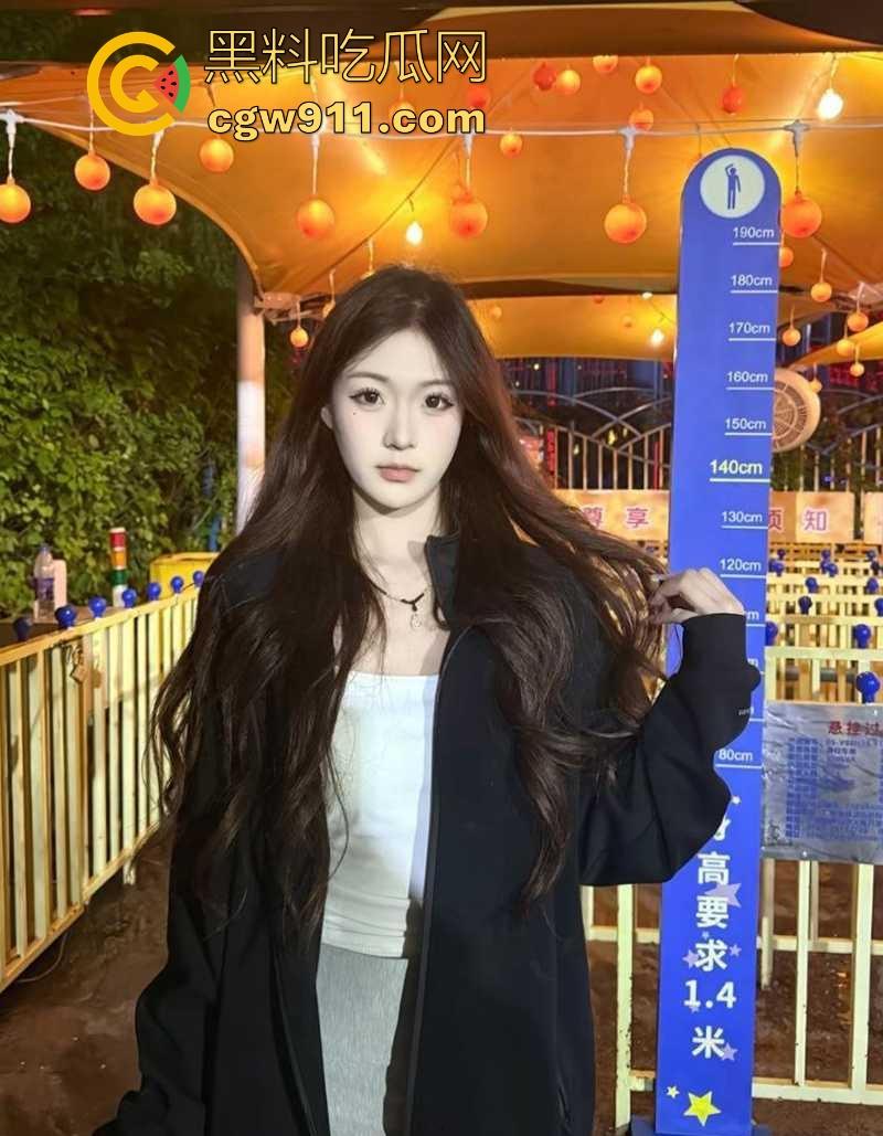 河北师范大学极品舞蹈生【周永媚】性爱私拍泄密,透穴蕾丝内裤勾男友,穿开档黑丝玩无套,花式体位轻松驾驭!