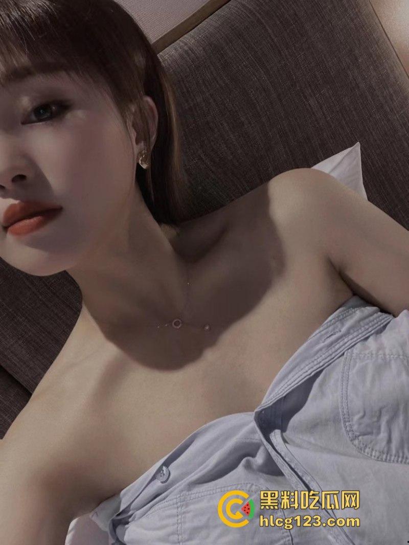 【白嫖探花】约炮27岁温婉白领HR 插进去立马就发骚 极品反差 百变大骚货