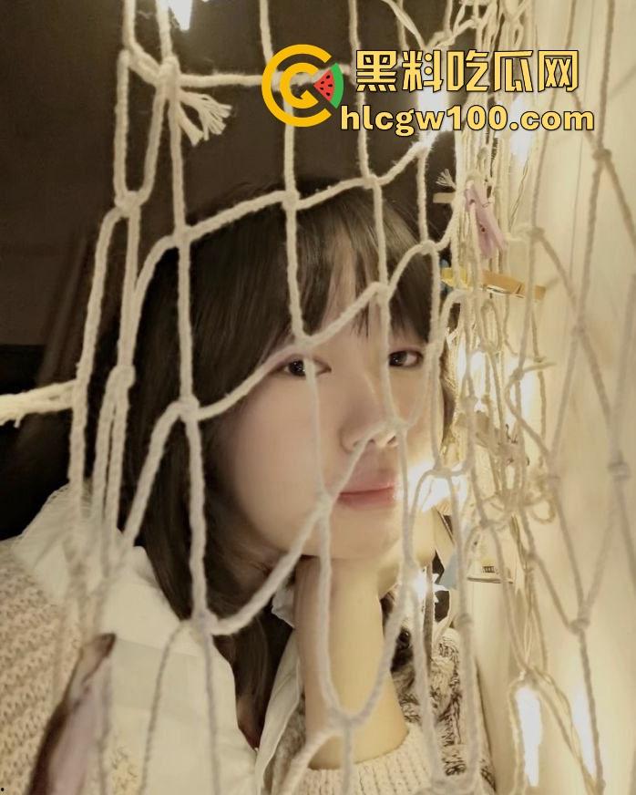 青海师大欲女骚货『李娇娇』 异地男友不管用拦不住她的约炮自由  背地里疯狂约炮满足口交瘾！