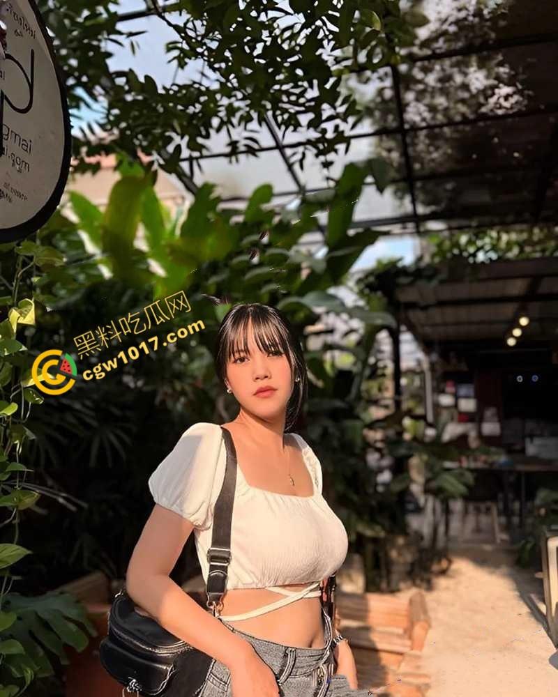 湖南36G巨乳嫩妹背着男友旅游约炮视频流出！极品身材榨精神器，被金主无套爆操，淫水直流，香艳视频爆红网络！