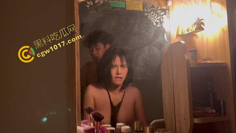 湖南36G巨乳嫩妹背着男友旅游约炮视频流出!极品身材榨精神器,被金主无套爆操,淫水直流,香艳视频爆红网络!