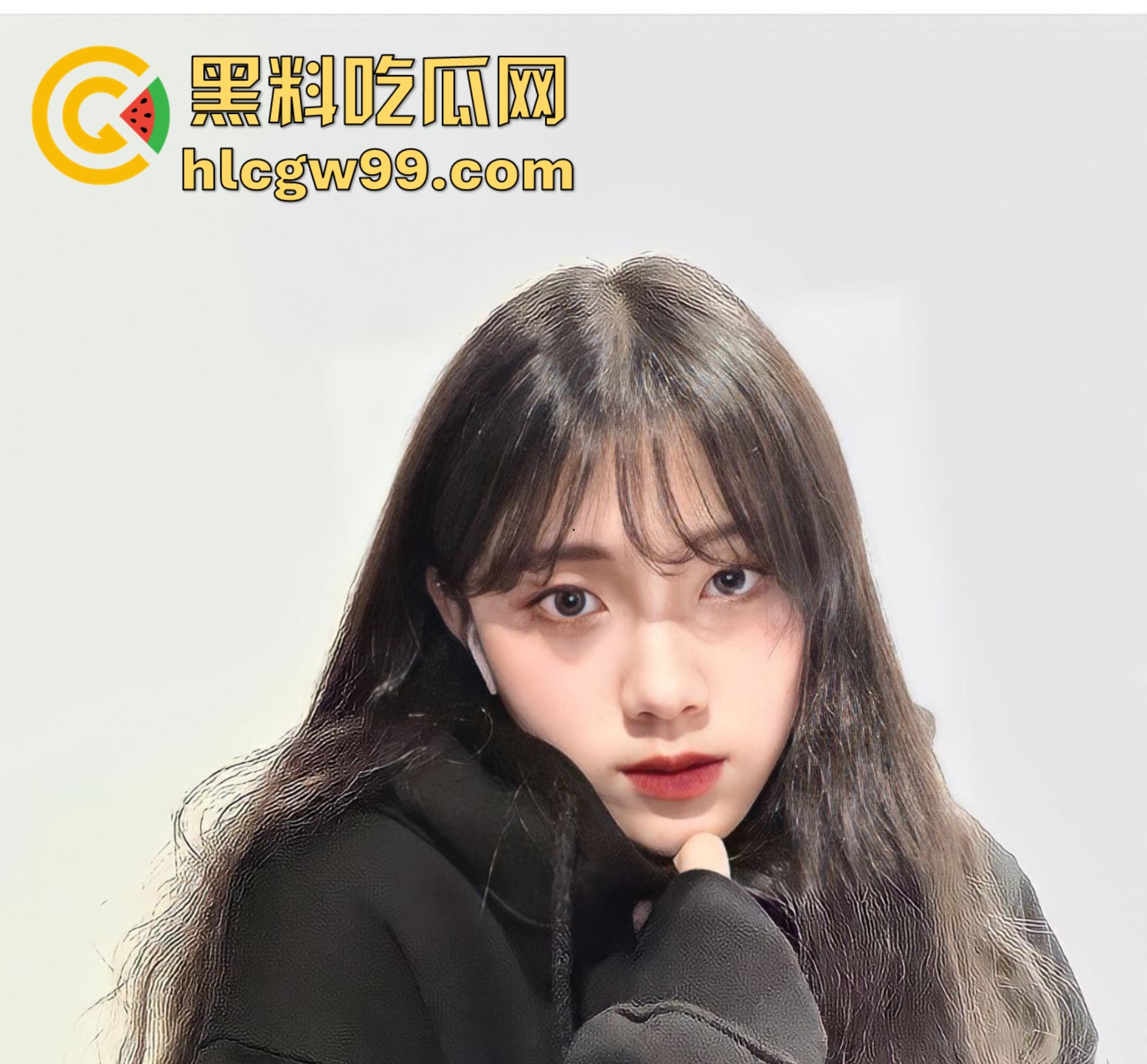 广西学院清纯学妹【钟雨】性爱视频曝光,扭腰翘臀淫荡至极,骚劲毕露像极欠操的母狗!