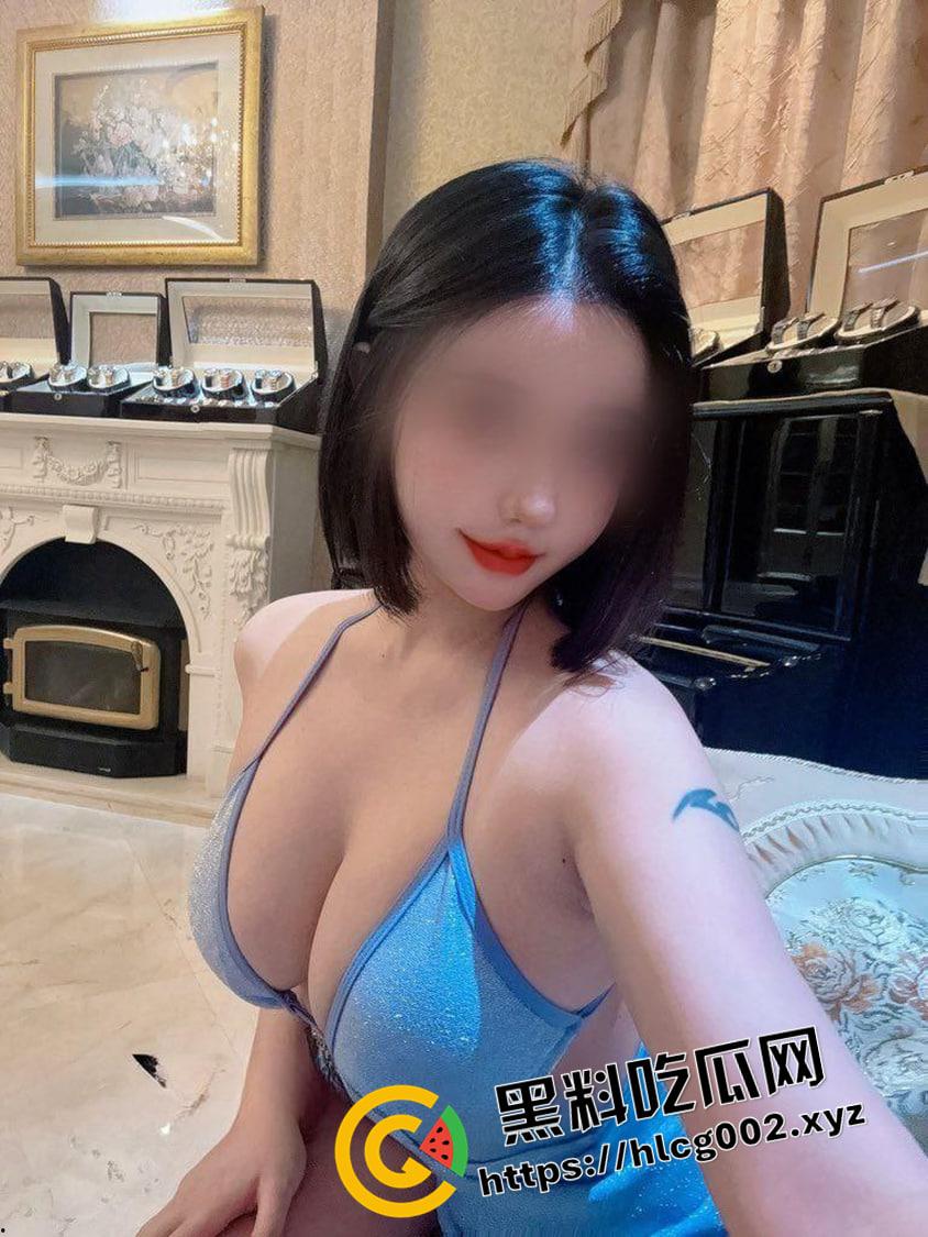 推特巨乳反差婊【yooheejade】国宝级女神私拍 穷人女神 有钱人的精盆 千元付费资源流出